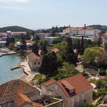 S1 - Just 50m From The With Sea View Korčula