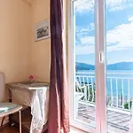 S 1 - Just 50m From The With Sea View