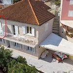 아파트 S 1 - Just 50m From The With Sea View