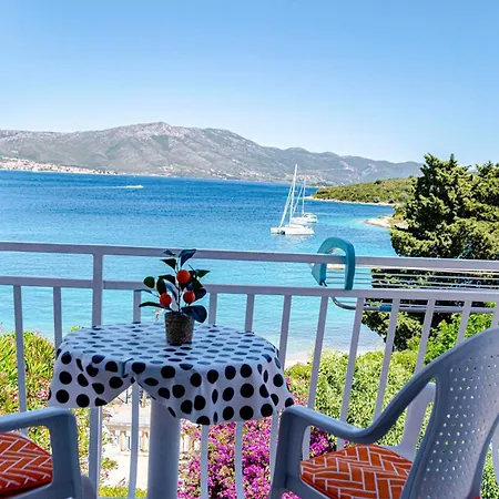 Daire S 1 - Just 50m From The With Sea View Korčula