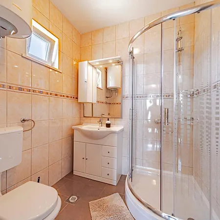 S 1 - Just 50m From The With Sea View Daire *