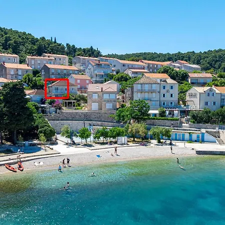 S 1 - Just 50m From The With Sea View *