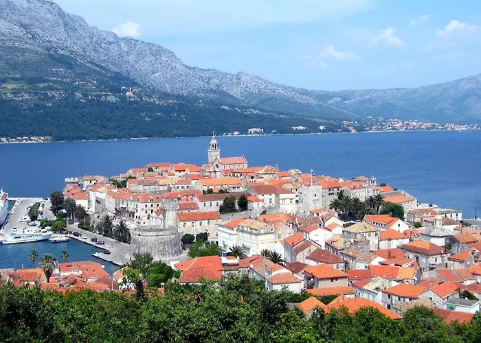 Apartment S1 - Just 50m From The With Sea View Korčula